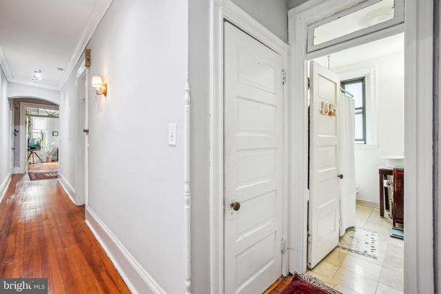 1419 R St NW Apt 33, Washington, DC 20009