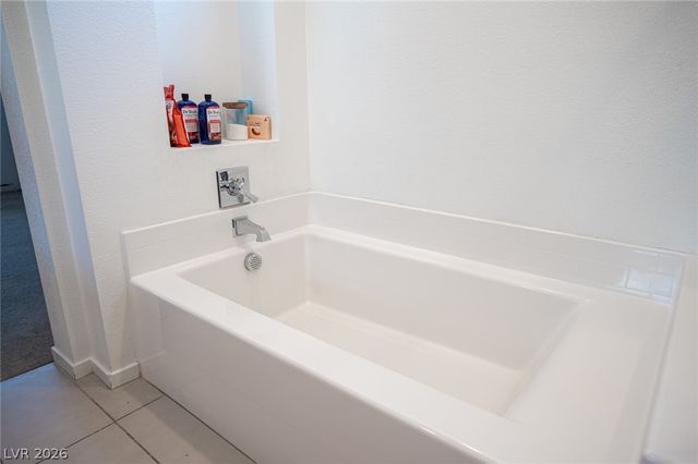 524 Grand Cascade Place, North Las Vegas, NV 89084