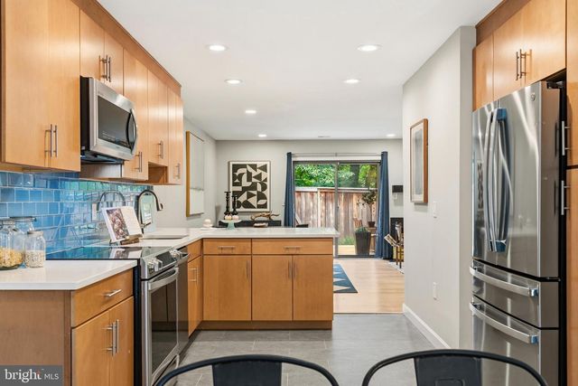 1953 WINTERPORT CLUSTER, Reston, VA 20191