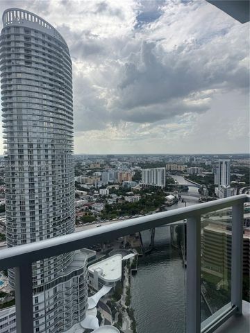 185 SW 7th Street 3900, Miami, FL 33130