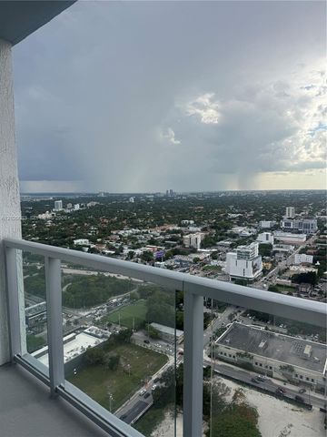 185 SW 7th Street 3900, Miami, FL 33130
