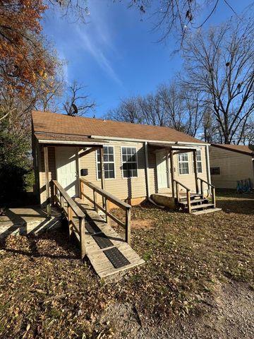 1720 N Fremont Avenue, Springfield, MO 65803