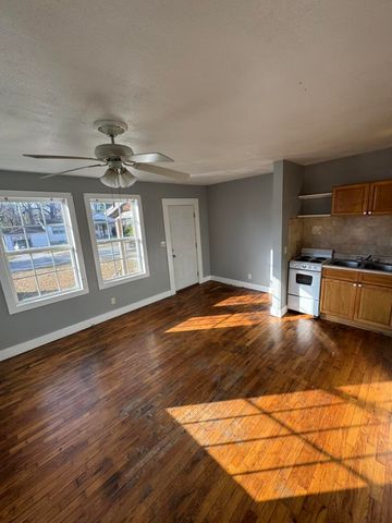 1720 N Fremont Avenue, Springfield, MO 65803