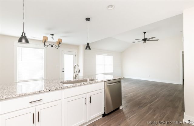 4105 Cedar Creek Court, Floyds Knobs, IN 47119