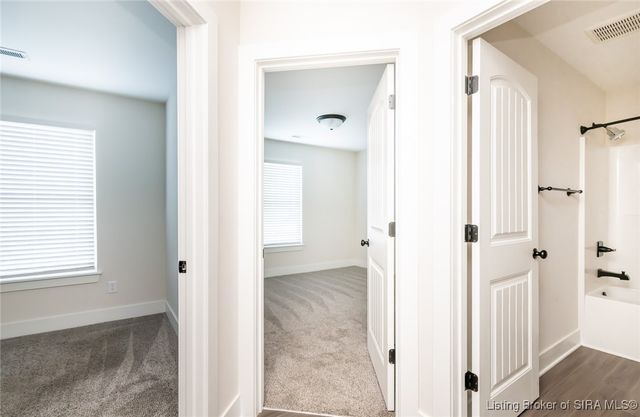 4105 Cedar Creek Court, Floyds Knobs, IN 47119