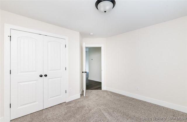 4105 Cedar Creek Court, Floyds Knobs, IN 47119