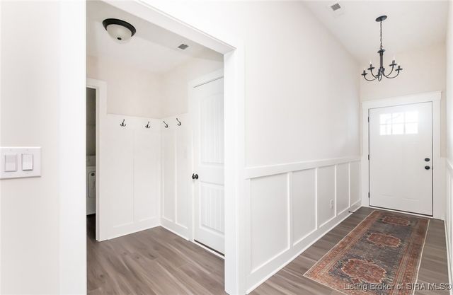 4105 Cedar Creek Court, Floyds Knobs, IN 47119