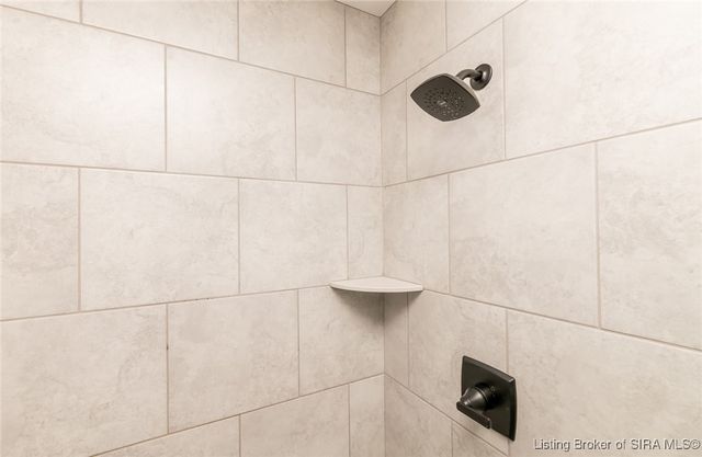 4105 Cedar Creek Court, Floyds Knobs, IN 47119