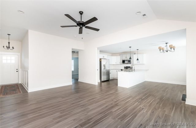 4105 Cedar Creek Court, Floyds Knobs, IN 47119