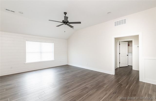 4105 Cedar Creek Court, Floyds Knobs, IN 47119