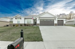 4105 Cedar Creek Court, Floyds Knobs, IN 47119