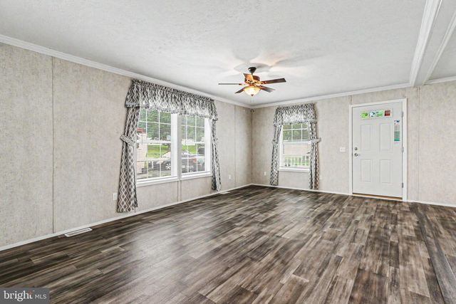 38 S ELMER AVE, Halifax, PA 17032