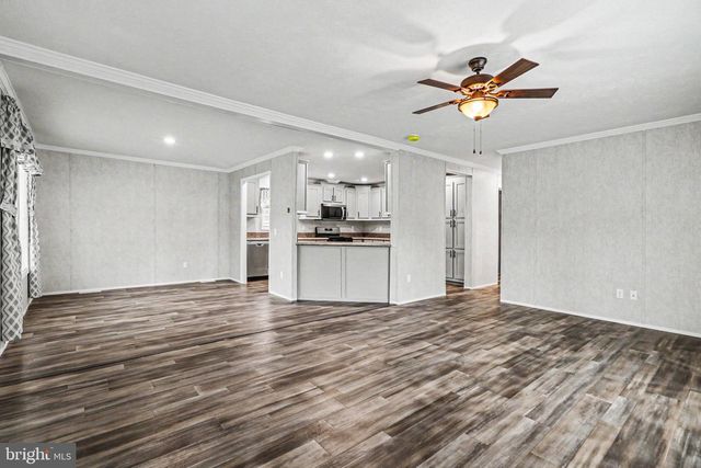 38 S ELMER AVE, Halifax, PA 17032
