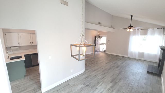 511 W Dennis Court, Tempe, AZ 85283