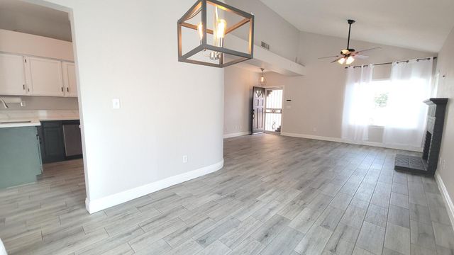 511 W Dennis Court, Tempe, AZ 85283