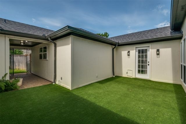 7018 Deloache, Dallas, TX 75225
