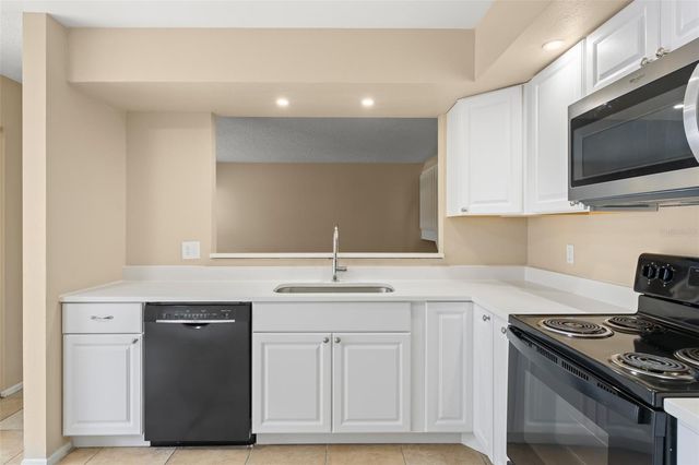4623 RING NECK ROAD B-1, Orlando, FL 32808