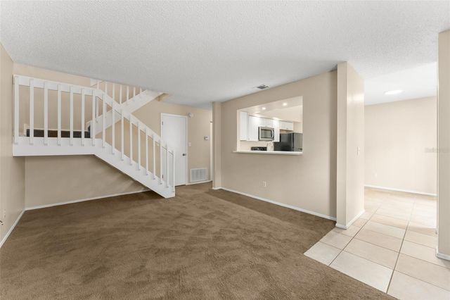 4623 RING NECK ROAD B-1, Orlando, FL 32808
