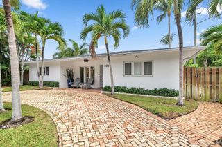301 Edgewood Drive, West Palm Beach, FL 33405