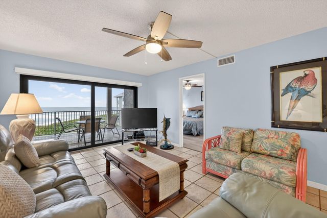 429 NE Tradewind 303, Hutchinson Island, FL 34996