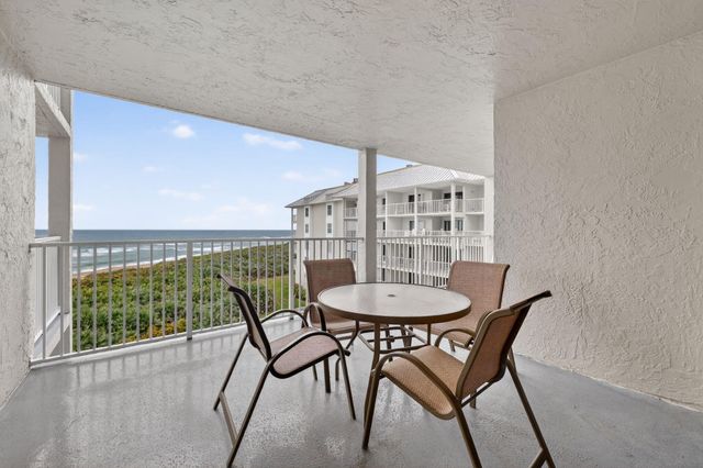 429 NE Tradewind 303, Hutchinson Island, FL 34996