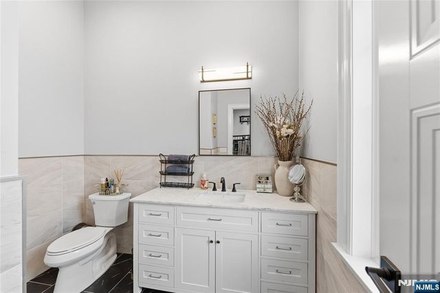 281 Beaufort Avenue, Livingston, NJ 07039
