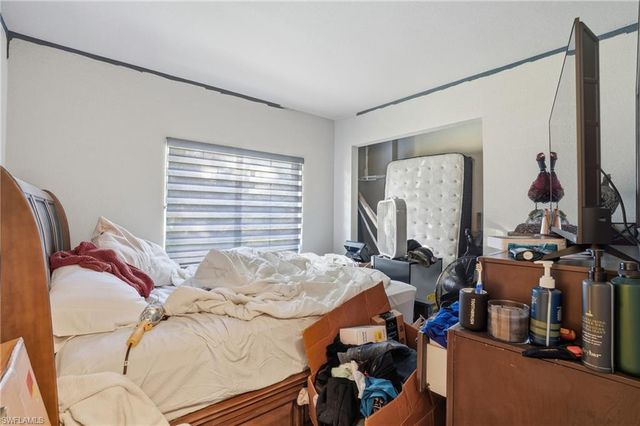 4480 20th ST NE, Naples, FL 34120