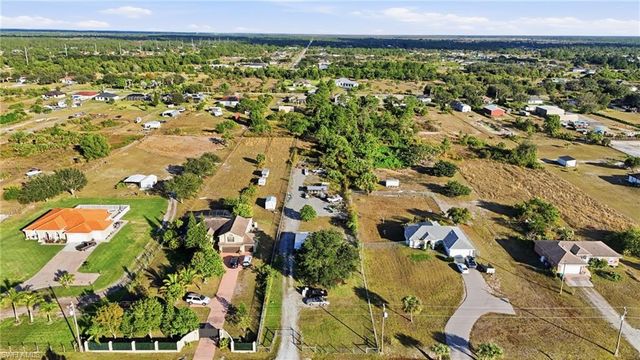 4480 20th ST NE, Naples, FL 34120