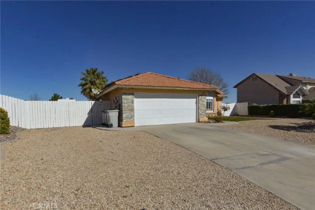 15094 Farmington Street, Hesperia, CA 92345