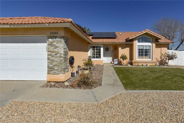 15094 Farmington Street, Hesperia, CA 92345