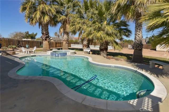 15094 Farmington Street, Hesperia, CA 92345