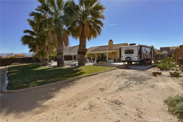 15094 Farmington Street, Hesperia, CA 92345