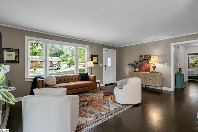 27 Bradley Boulevard, Greenville, SC 29609