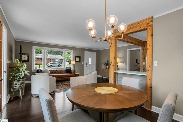 27 Bradley Boulevard, Greenville, SC 29609