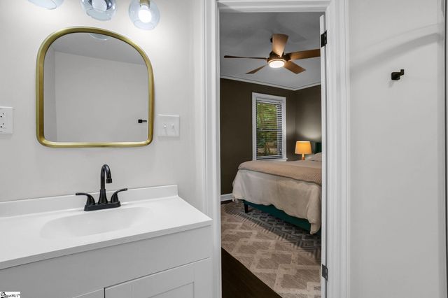 27 Bradley Boulevard, Greenville, SC 29609