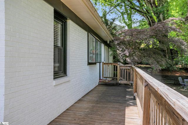 27 Bradley Boulevard, Greenville, SC 29609