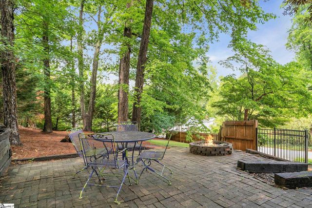 27 Bradley Boulevard, Greenville, SC 29609