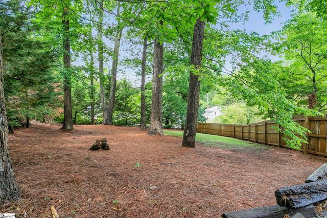 27 Bradley Boulevard, Greenville, SC 29609