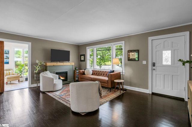 27 Bradley Boulevard, Greenville, SC 29609