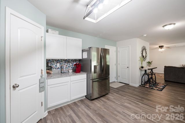 150 Four Andrews Drive, Harmony, NC 28634
