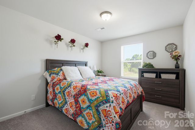 150 Four Andrews Drive, Harmony, NC 28634