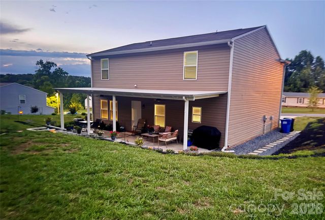 150 Four Andrews Drive, Harmony, NC 28634