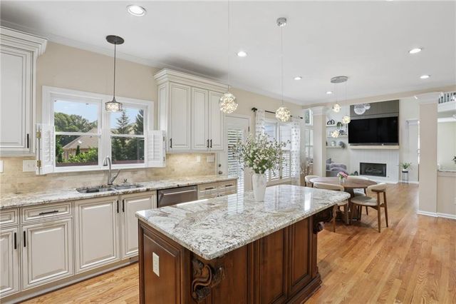 2059 Sugar Springs Drive, Lawrenceville, GA 30043