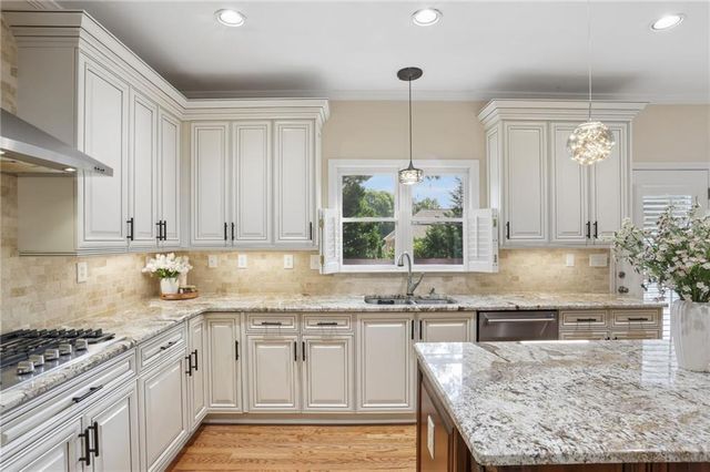 2059 Sugar Springs Drive, Lawrenceville, GA 30043