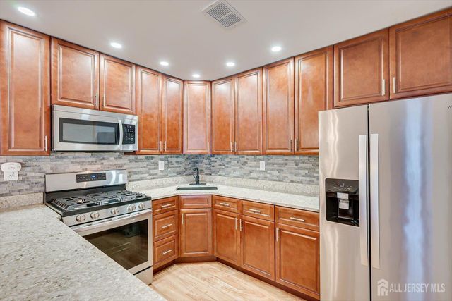 294 Hatfield Lane, East Brunswick, NJ 08816