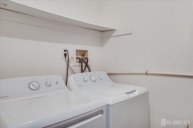 294 Hatfield Lane, East Brunswick, NJ 08816