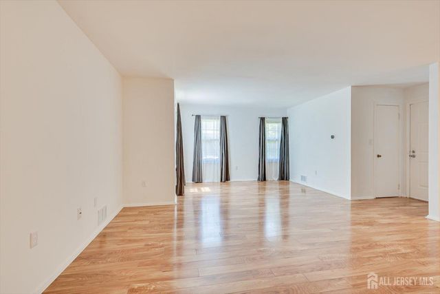 294 Hatfield Lane, East Brunswick, NJ 08816