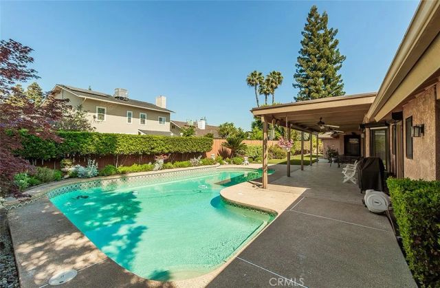 7355 N Pacific, Fresno, CA 93711