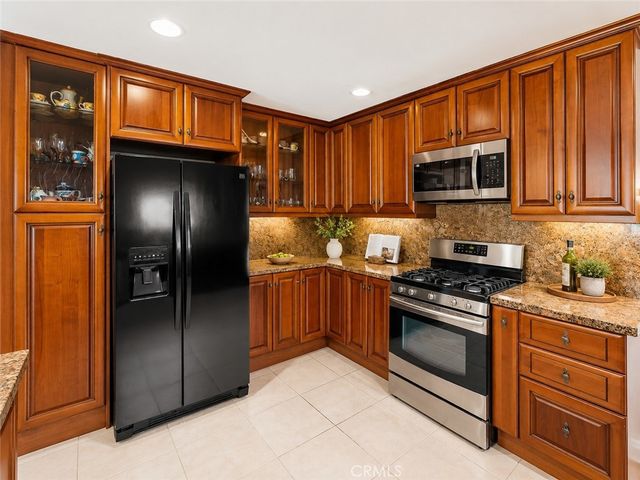11138 Collett Avenue, Granada Hills, CA 91344