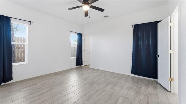 1428 Road 5607, Cleveland, TX 77327